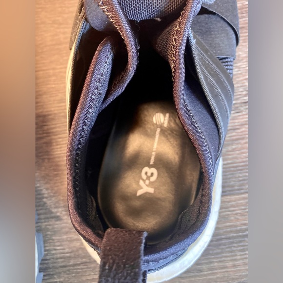 Adidas Y-3 Black Response Boost Sneakers (Men’s) - Picture 6 of 8